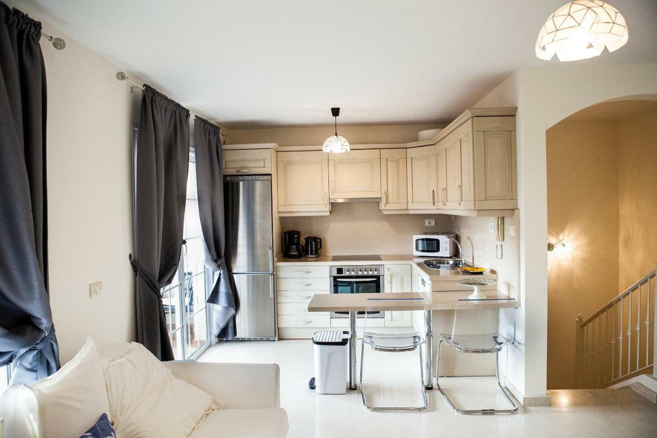 Duplex 2 Bedrooms For You With Air Conditioner 팔름-마르 외부 사진